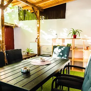  Auberge de jeunesse Sport